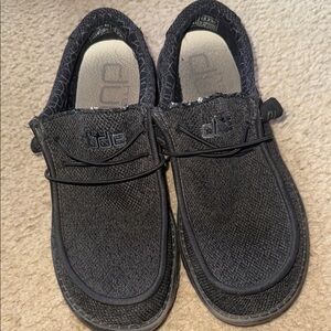 Hey Dude Women’s Charcoal/Black Shoes